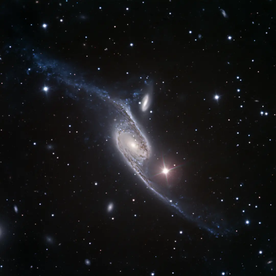 Cosmologia, grandes escalas. Crescente grupo de astrofísicos acredita que a topologia cósmica pode explicar como o univ…