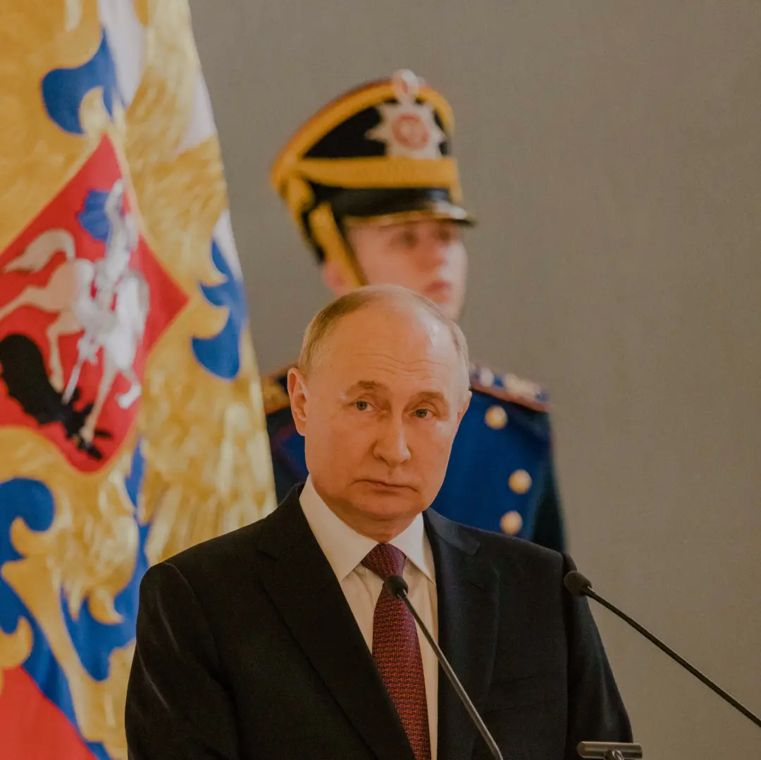 Eleição russa está rolando, mas só o Putin e a galera dele se importam de verdade. Parece que o pessoal de fora nem tá …