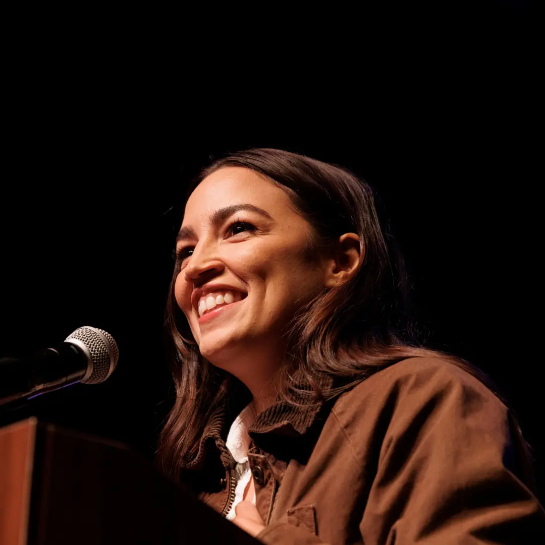 Ocasio-Cortez doou para Democratas de Nova York, aumentando a especulação sobre possível candidatura a senador ou presi…