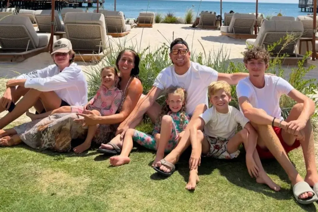 Stacey Solomon comprou uma mansão de 2 milhões de libras e explicou que os filhos dela dividem um quarto lá. Pensei que…