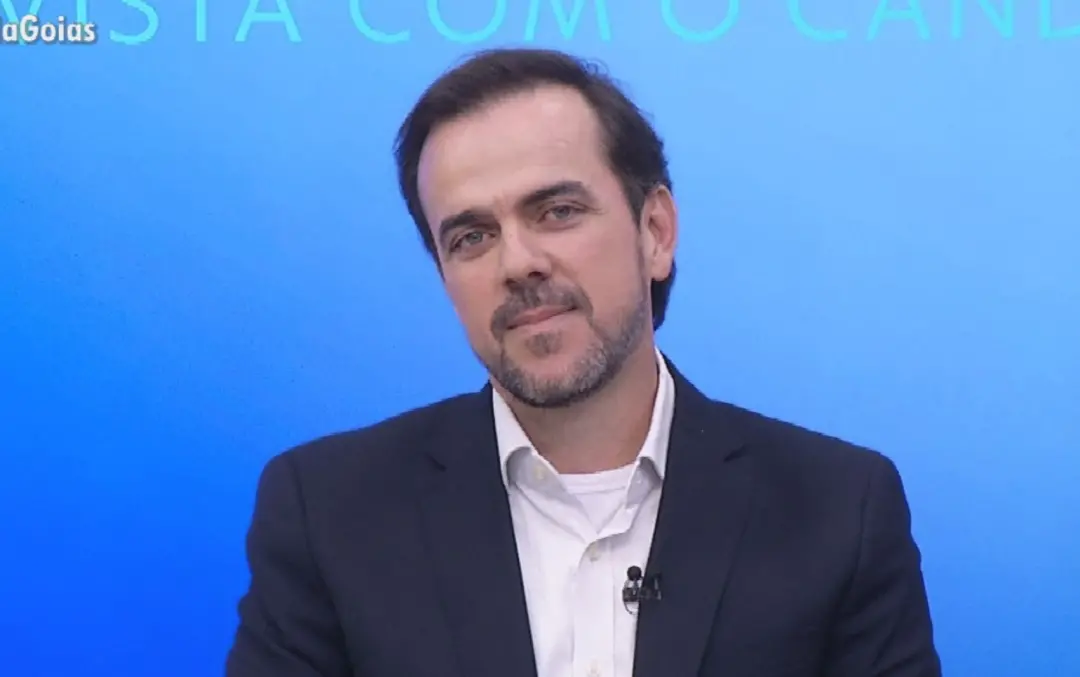 Gustavo Mendanha propõe parceria com EUA e Israel para combater o crime e discutir o pacto federativo, alegando que ape…