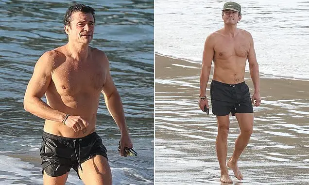Orlando Bloom mostrou seu físico forte saindo do mar na Praia de La Concha, na Espanha. Curto ver pessoas se dedicando …