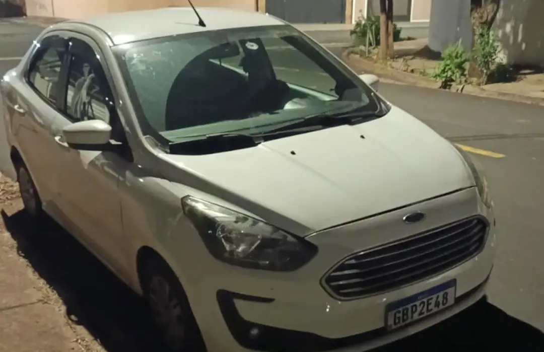 São Carlos, SP, teve o carro de uma mulher encontrada morta com sinais de violência localizado na Rua Vereador Lucas Pe…