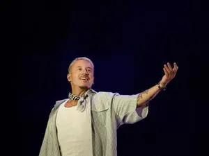 Macklemore teve alta de 97% no streaming depois de ser retirado da turnê do Ed Sheeran. Essa saída mexe com a percepção…
