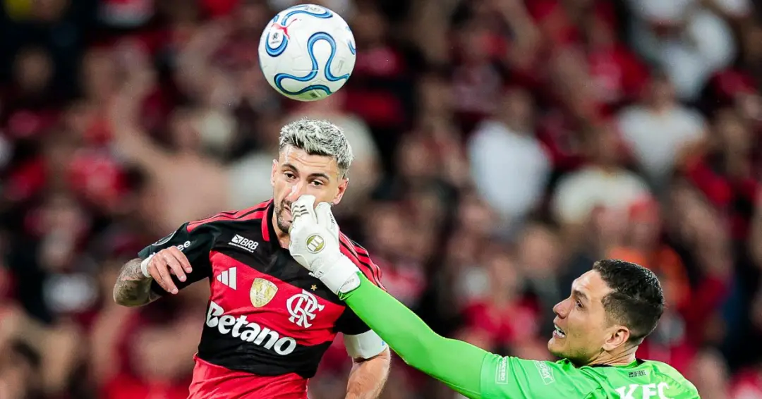 Flamengo empatou com o Independiente del Valle em 1 a 1 no Maracanã e garantiu a vaga na semifinal da Libertadores com …