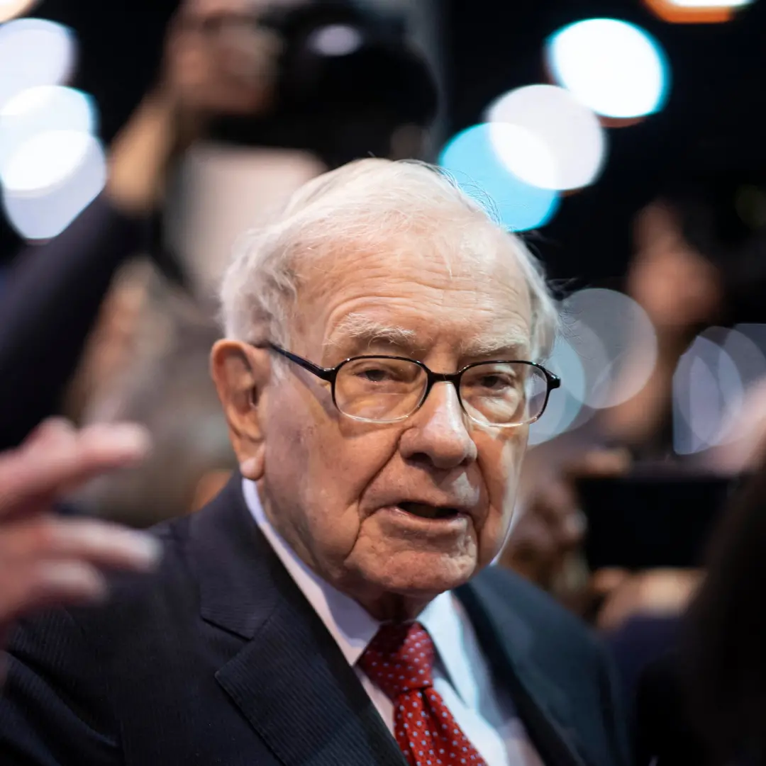 Warren Buffett, o Oracle de Omaha, construiu seu império com investimentos na Berkshire Hathaway, mas teve seus erros. …