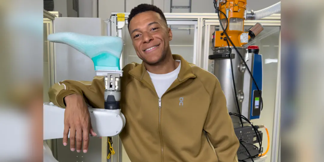 Mbappé assina com a marca On para usar chuteiras com nova tecnologia Lightspray. A aposta da On no futebol, vinda do ru…