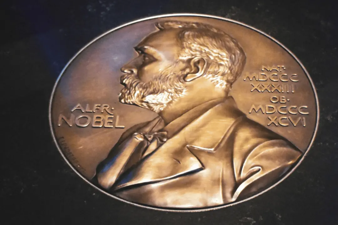 US$1,2 milhão por categoria, o valor do prêmio Nobel aumenta 9%. Essa valorização mantém a importância do prêmio a long…