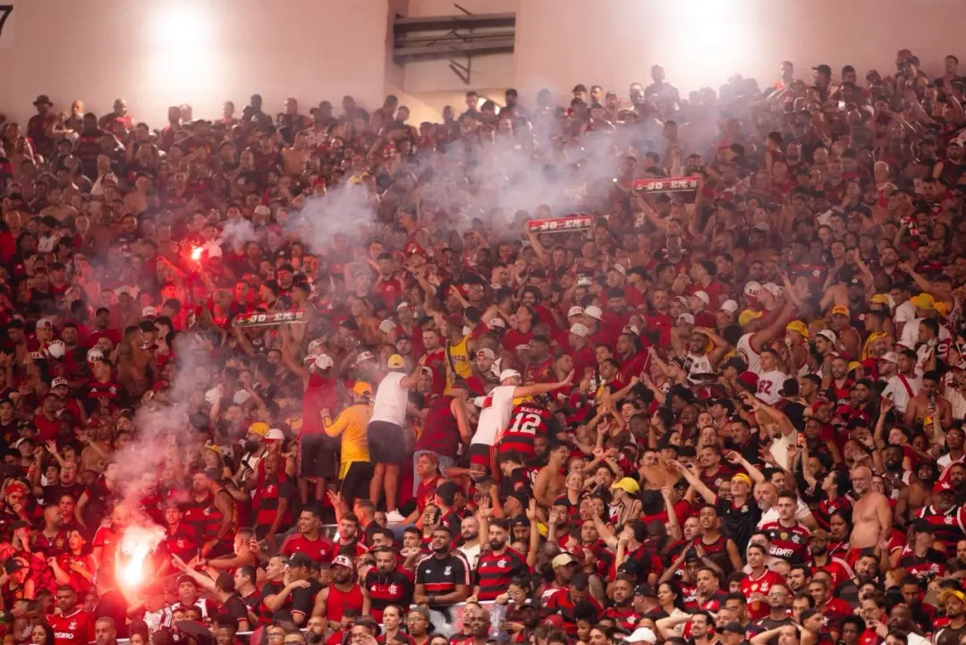 Bepe tem 24 horas para mandar imagens da briga geral no Maracanã após o jogo de domingo. Falta ver o que essas imagens …