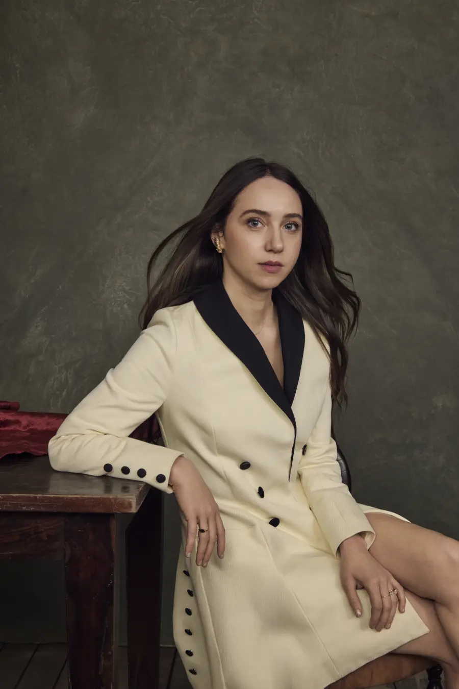 Zoe Kazan fez sua versão de East of Eden, adaptação de John Steinbeck, que estreia na Netflix em 1 de outubro. Ela viu …