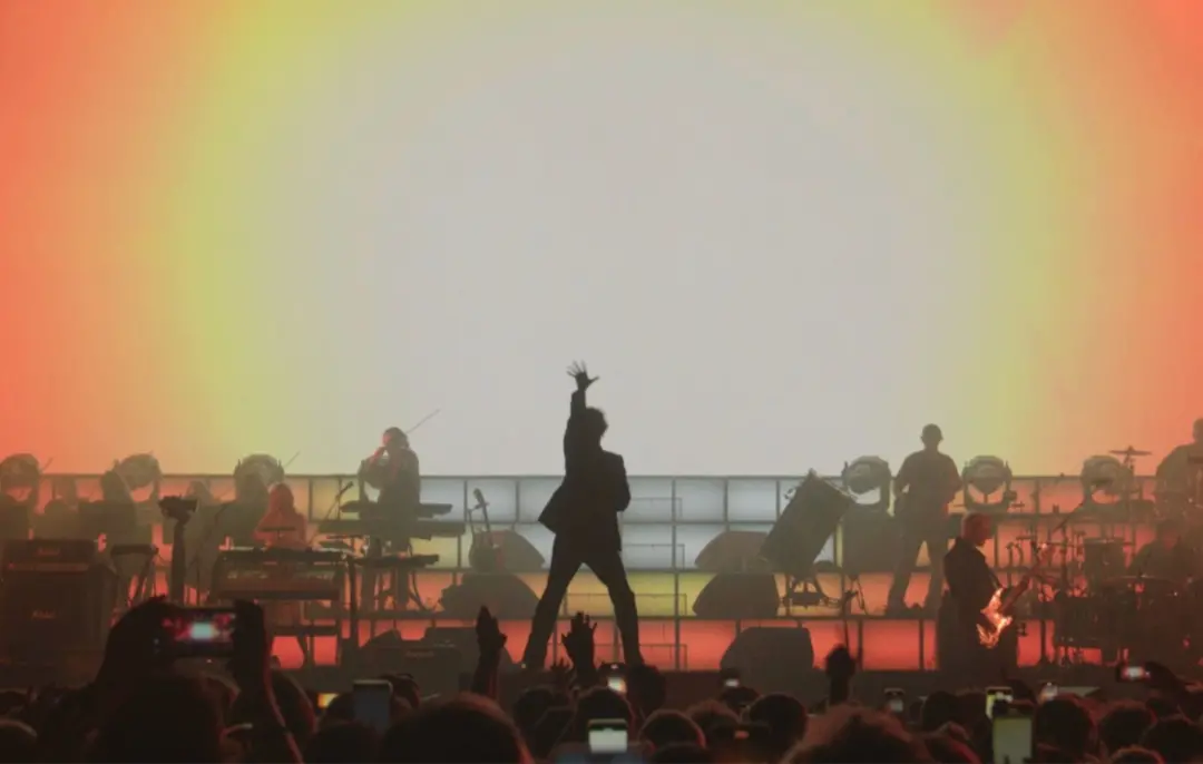 Pulp lança filme celebrativo sobre o tour, capturando os shows no O2 em Londres. A volta da banda após 24 anos mostra a…