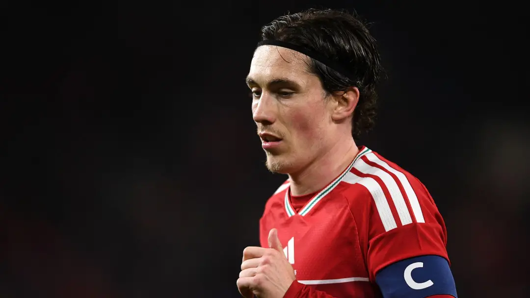 Harry Wilson, atacante de Leeds United, está fora da Seleção Galesa devido a lesão no quadríceps. O Daniel Farke confir…