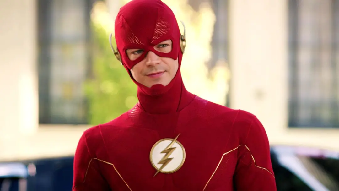 Grant Gustin pode voltar como Flash no novo Universo DC com comentários do diretor James Gunn. É interessante a possibi…