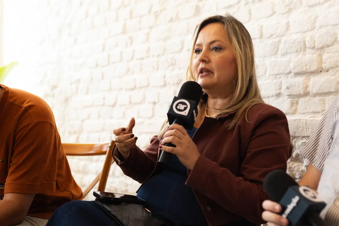 Flávia Cruvinel falou na Roda de Conversa em Goiânia sobre o papel das universidades na política cultural. A gente vê q…