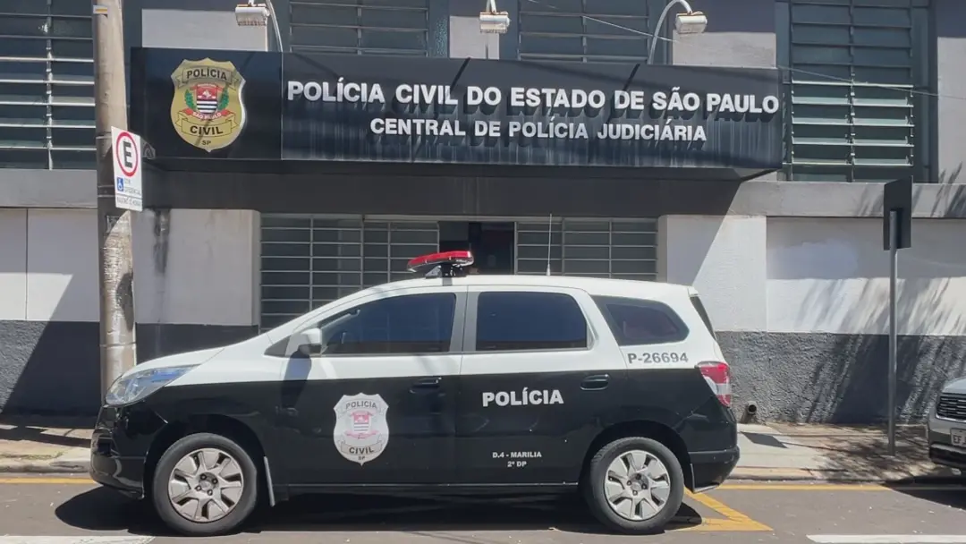 No Jardim América, em Marília, uma atendente de 23 anos foi resgatada após uma semana de cárcere privado pelo ex-compan…