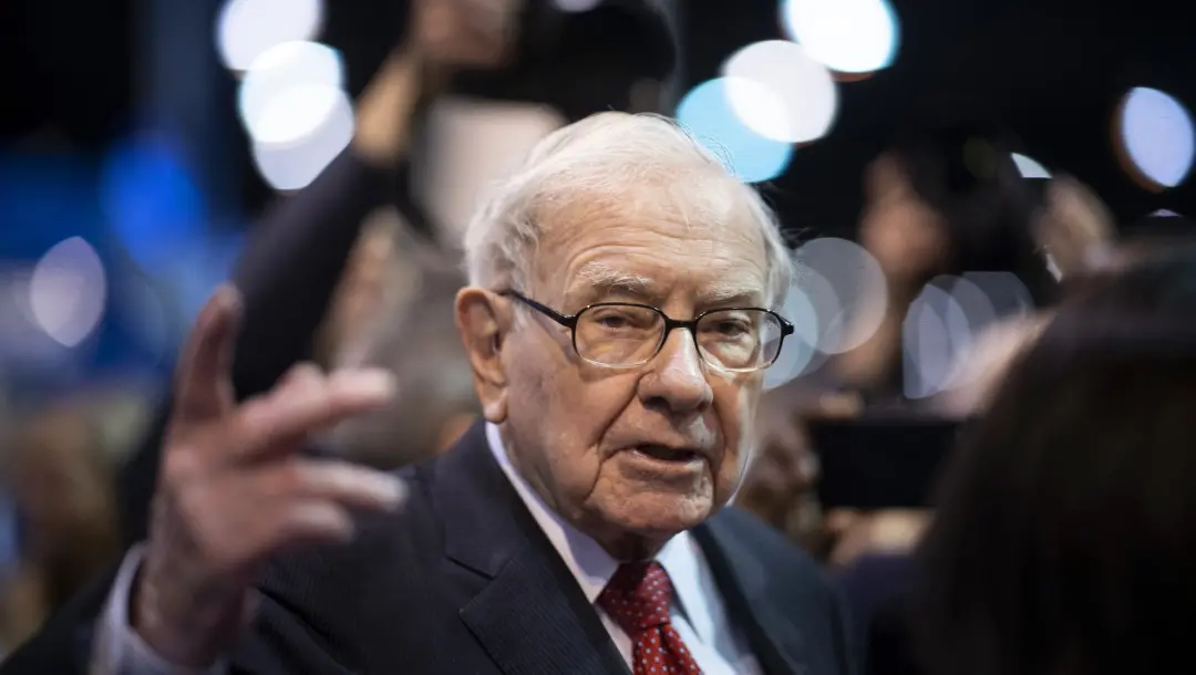 Warren Buffett se torna presidente em emergente da Berkshire Hathaway e tem planos de doar quase toda sua fortuna. A ge…
