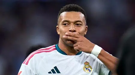 Mbappé rompeu com a Nike e fechou contrato com a marca suíça On. A troca de patrocinador mostra como as marcas buscam n…
