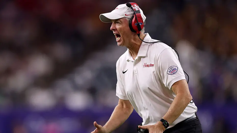 Houston Cougars com 2 vitórias e 22º na lista nacional encara Texas Tech. O ataque deles tá mostrando qualidade, o quar…