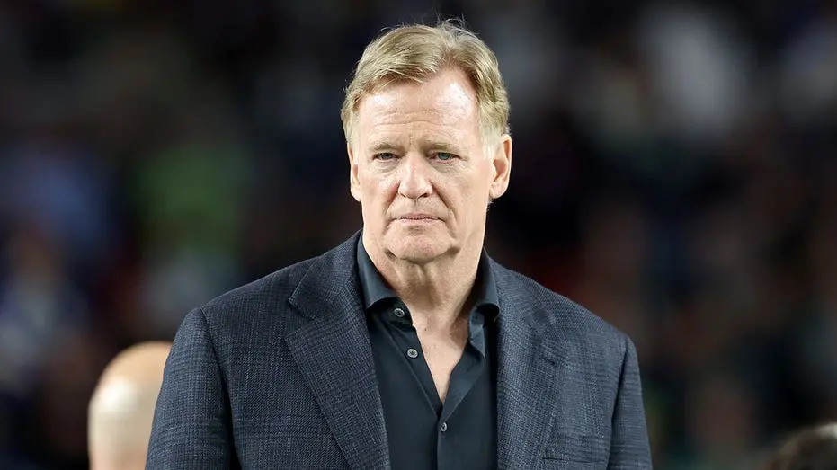 NFL com planos de ir pra fora dos Estados Unidos, o Roger Goodell falou disso durante a semana de estreia da liga. Acho…