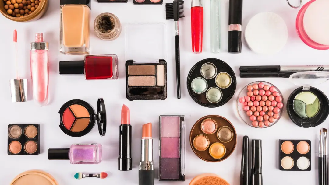Quase 100% dos consumidores consideram que beleza, saúde e bem-estar são uma categoria só, e não mais três. Isso força …