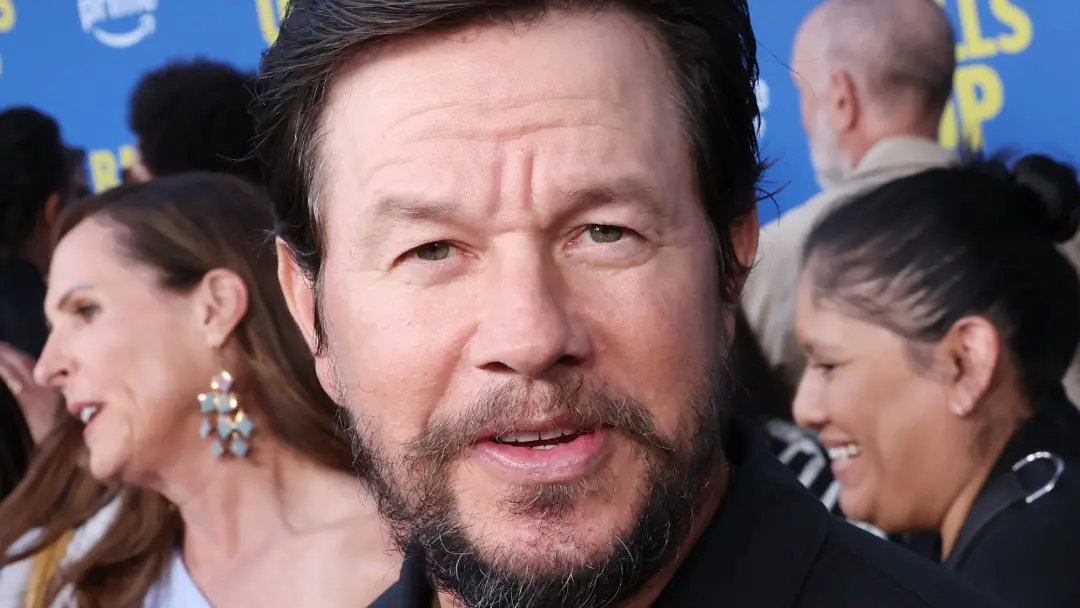 Mark Wahlberg com sci-fi consegue salvar um filme de 106 minutos no streaming. Já tem três filmes de ficção científica …