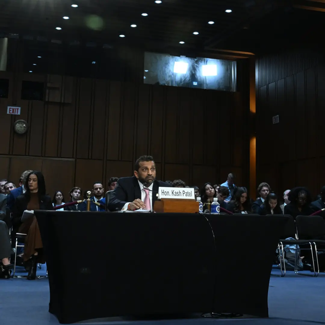 Kash Patel, diretor do FBI, parou temporariamente a cooperação com o Canadá por referências sobre o 11 de Setembro. Ess…