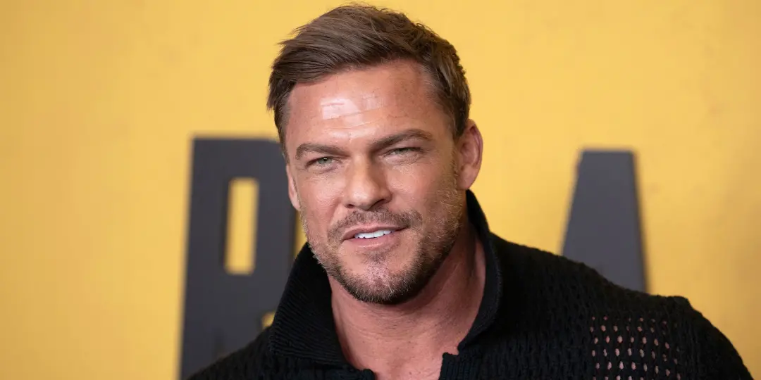 Alan Ritchson substitui Jason Momoa em Helldivers pela Sony. É um movimento que busca um perfil mais físico para a fran…