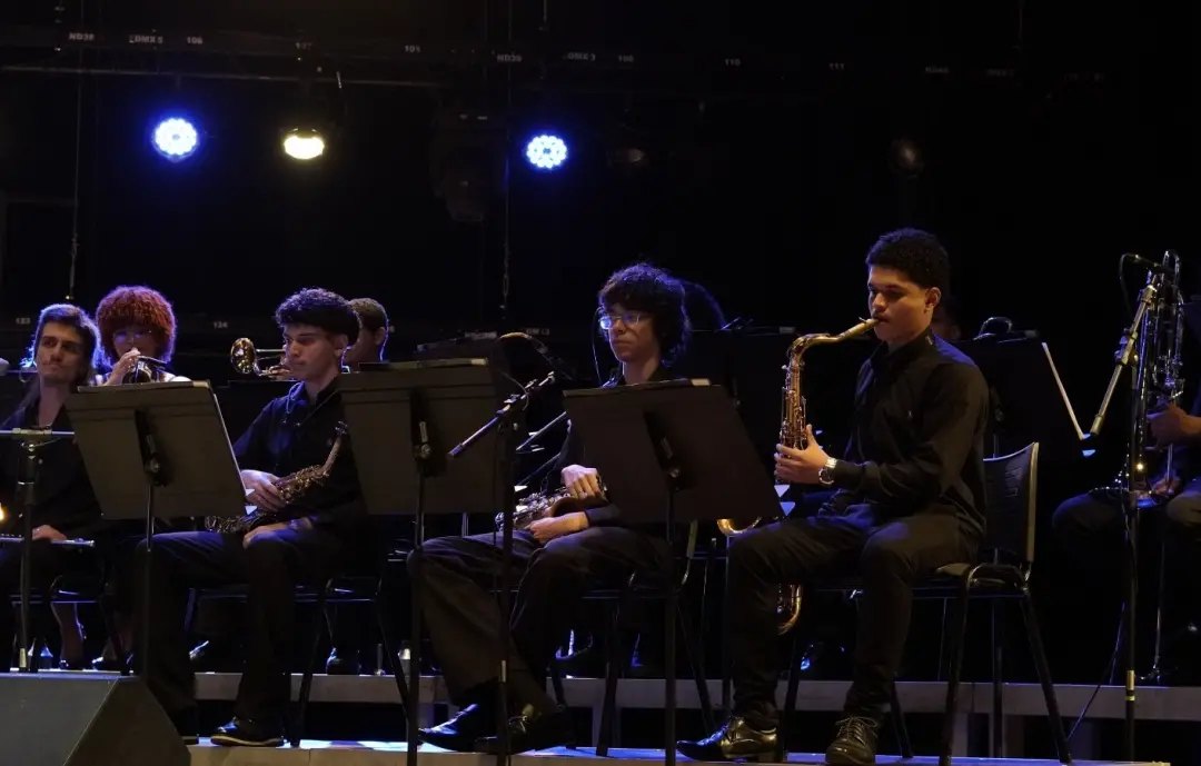 Big Band Basileu França vai ter concerto gratuito em Goiânia neste domingo, às 11h, com repertório do vinil ao streamin…