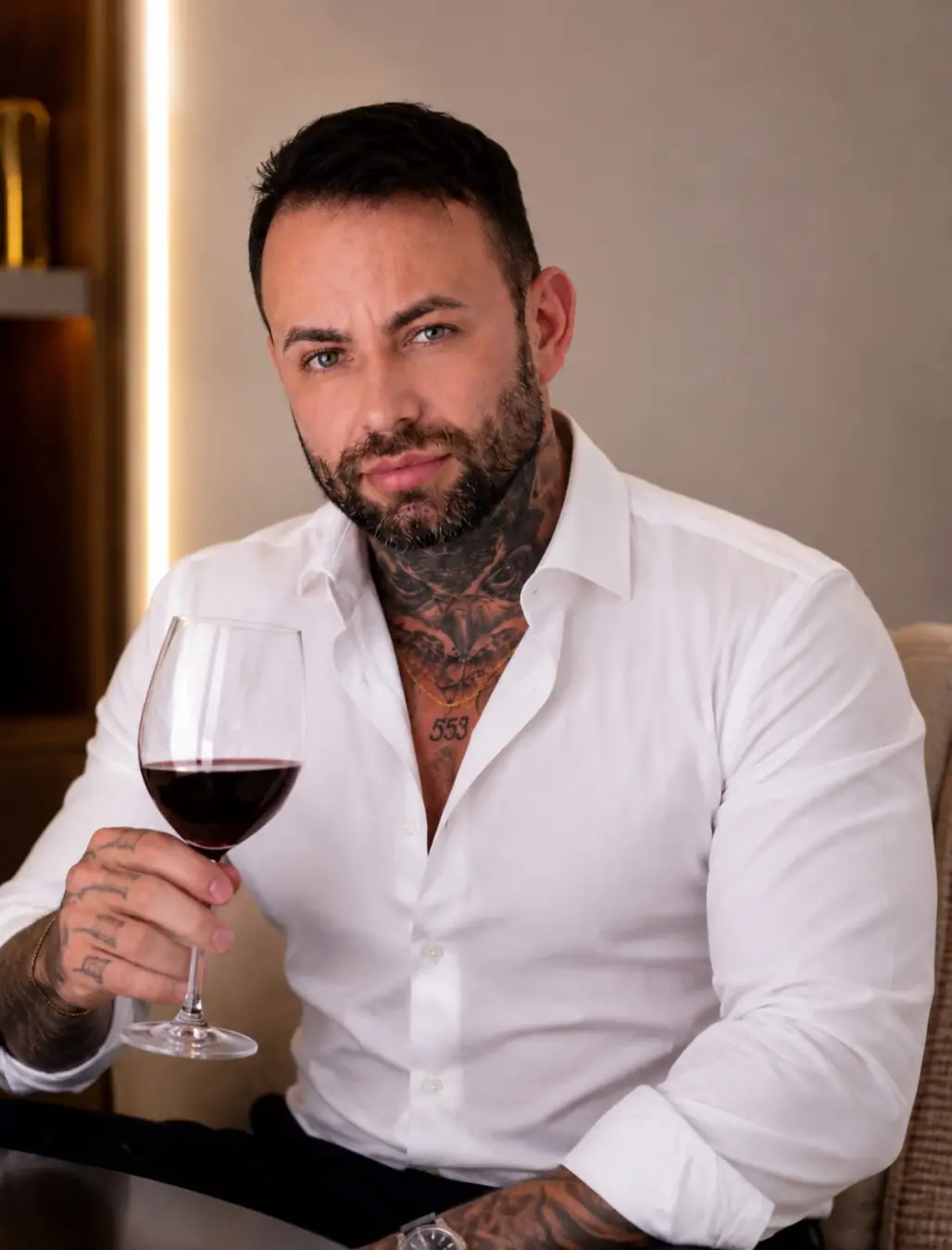 Vagner Carvalho, fotógrafo e produtor, recebe contatos de pessoas perguntando se ele seria um olheiro do BBB. É natural…