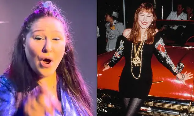 Tiffany, ícone dos anos 80, estreia na comedia Off-Broadway, interpretando uma dona de casa dos anos 80 de Miami. É bom…
