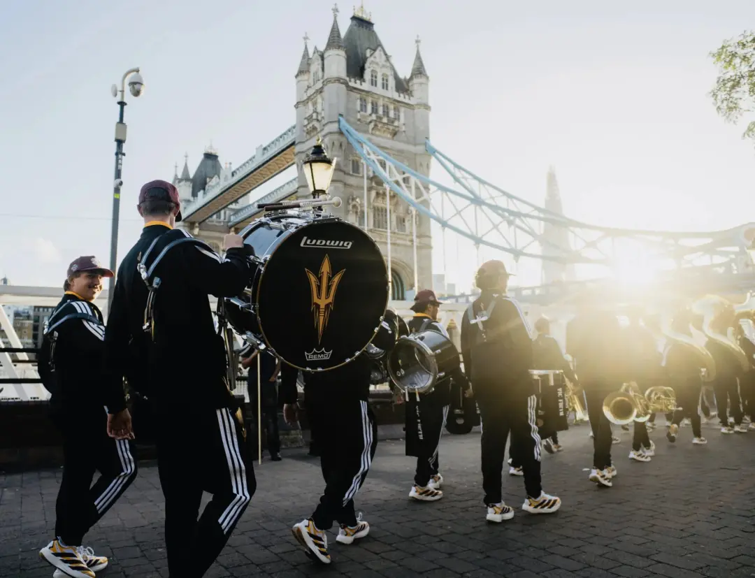 Wembley, o estádio de Londres, recebe a partida do Arizona State contra Kansas no Big 12. Esse jogo inédito entre duas …