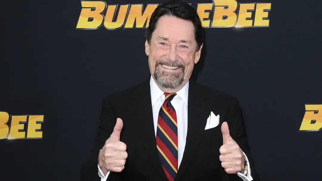 Peter Cullen fez sua última atuação como Optimus Prime em Optimus Prime Awakening. Quarenta anos nessa voz para a franq…