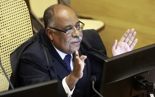 Benedito Gonçalves enviou mensagem a Daniel Vorcaro em 2014, com expressões de afeto e combinando encontros em Brasília…