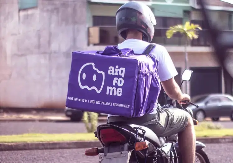 Magalu entrou na briga do delivery e o aiqfome abriu processo no Cade questionando as regras de exclusividade do iFood …