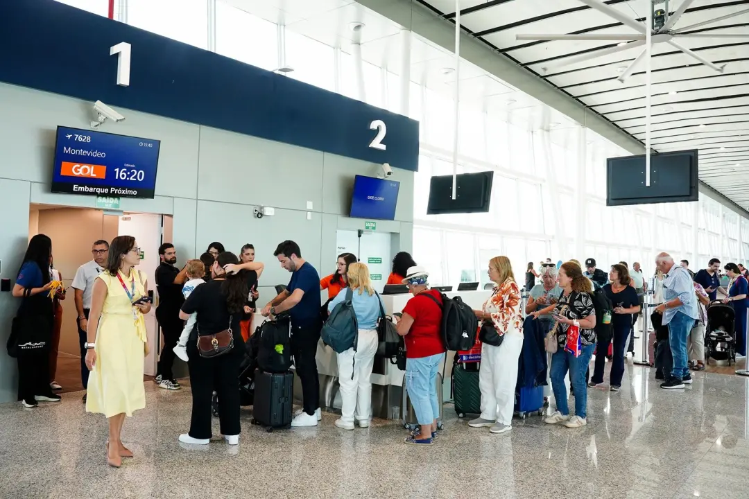 Aeroporto de Natal teve 242,6 mil passageiros em agosto, maior movimento do mês desde 2014. O crescimento de 76% nos vo…