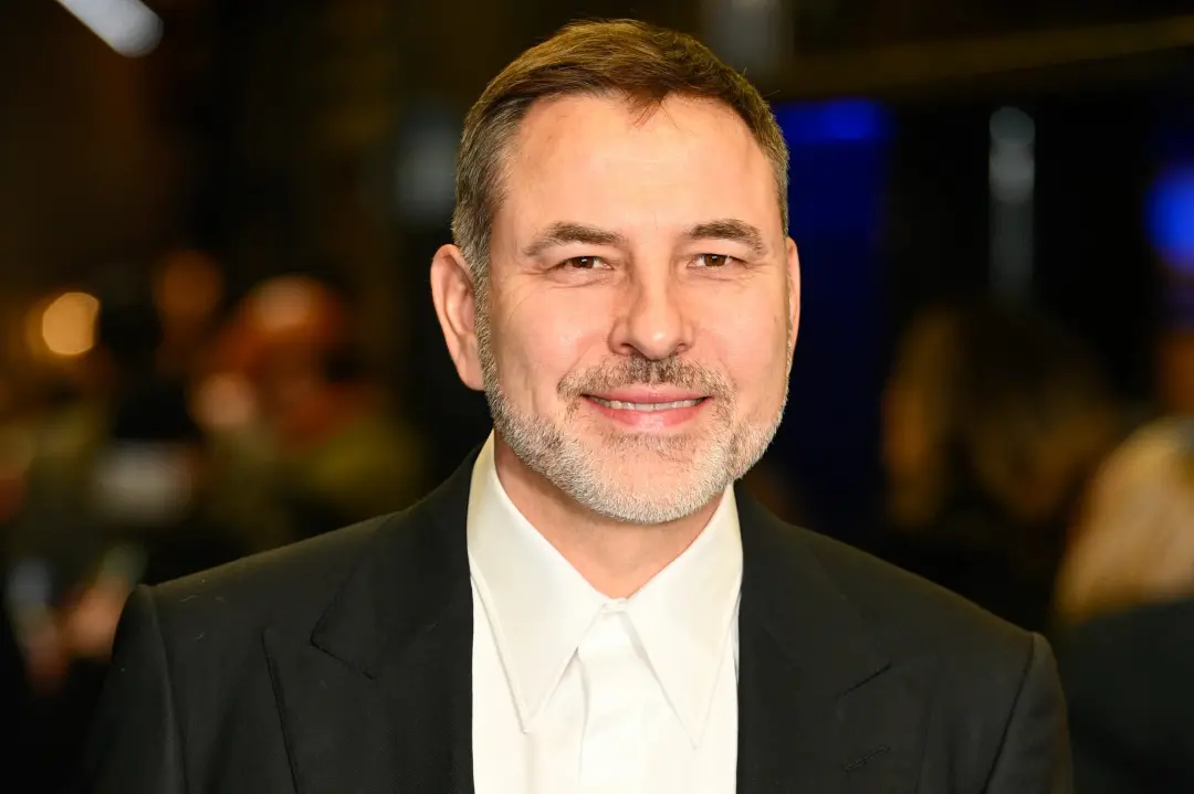 O catálogo de livros infantis de David Walliams foi retirado pela editora HarperCollins depois das alegações de assédio…