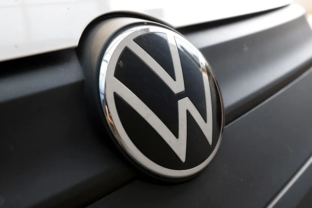 Volkswagen corta meta de lucro, esperando margem de até 1% em 2026, após sinalizar baixas contábeis de 10 bilhões de eu…