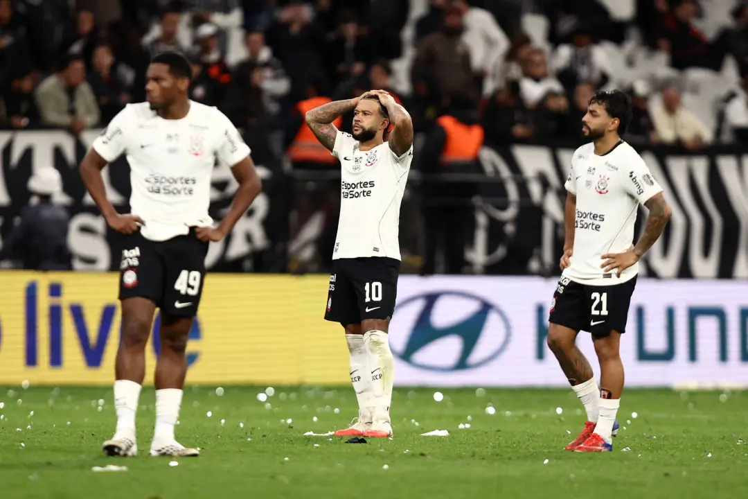 No meio da semana, os jogos da Libertadores e da Sul-Americana tiveram finais ou pênaltis definindo tudo. A análise foc…