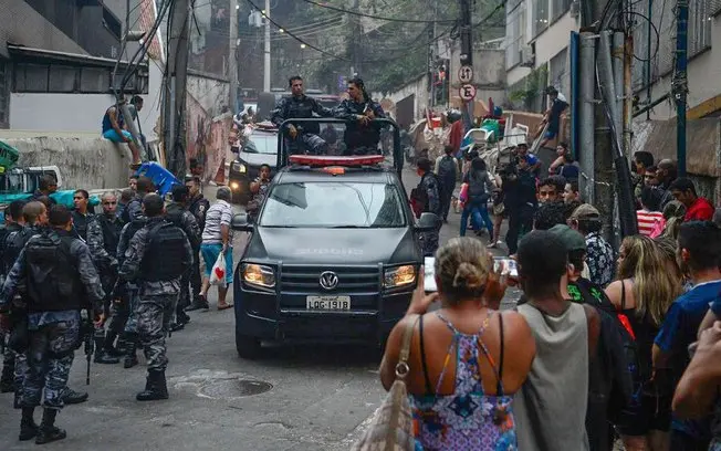 Rio de Janeiro: MPF pediu Justiça Federal para garantir metas de redução de mortes em intervenção policial. Os órgãos p…