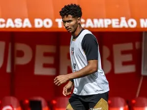 Pedro Lima, do São Paulo, pode atuar como ponta, ala ou lateral contra o Internacional. A flexibilidade dele na lateral…