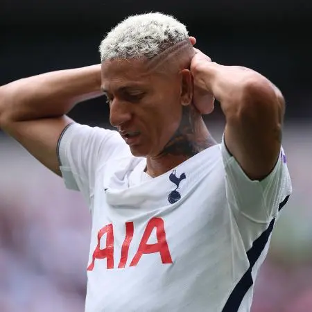 Tottenham começa a temporada ameaçado no ataque sem Richarlison. A ausência dele gera uma crise no ataque do time. Isso…