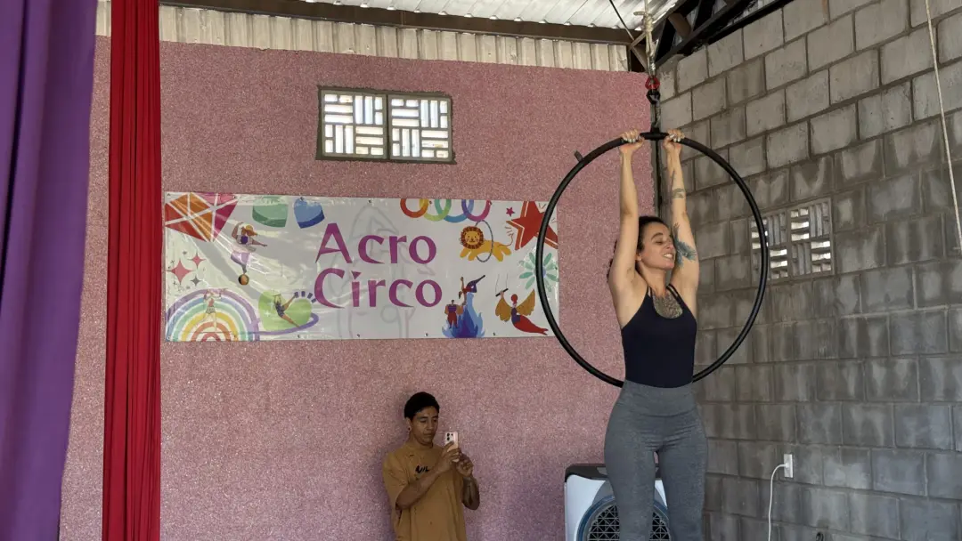 Ruas de Goiânia viram palco com a 21ª Galhofada, três dias de espetáculos, música e oficinas gratuitas no Setor Pedro L…