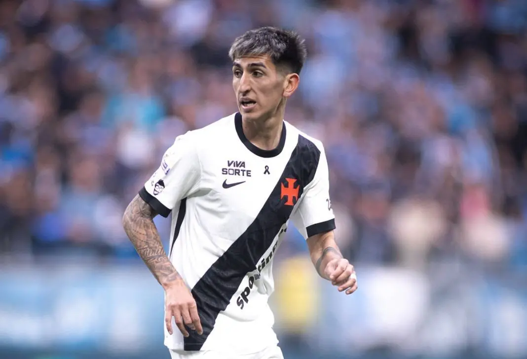 Lescano pode ser titular do Vasco contra Coritiba neste sábado no São Januário. Se ele jogar como camisa 10, o time ten…