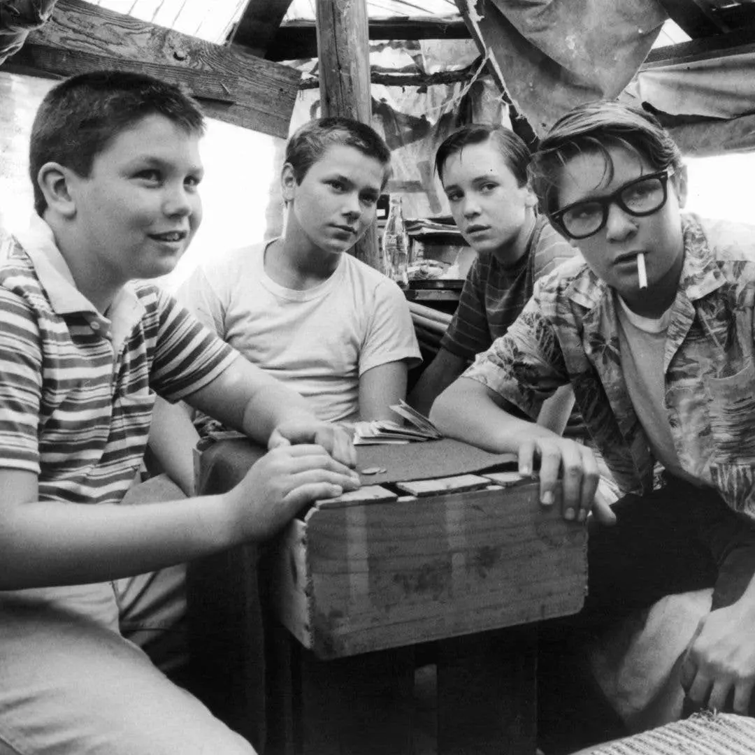 Stand By Me completou 40 anos e as vidas das estrelas do filme mostram trajetórias bem diferentes. Acompanhar como pess…