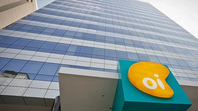Cancelamento da listagem das ações da Oi na B3 após a decretação de falência. A deslistagem não extingue o direito dos …