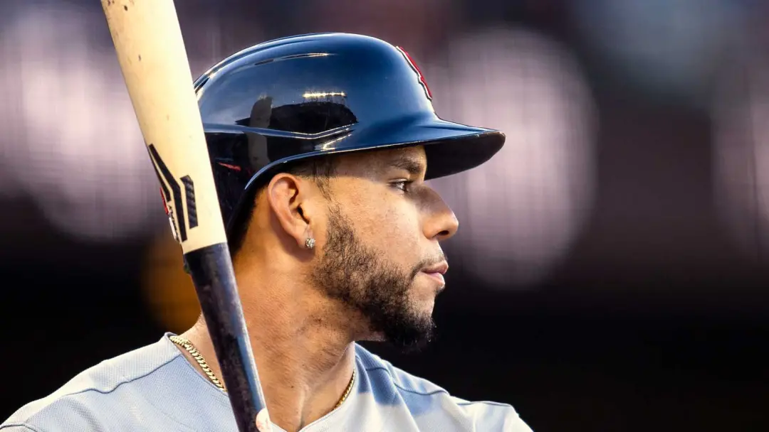 Joshua Baez, outfielder dos Cardinals, que fez 3 home runs na estreia da MLB, foi colocado na lista de 10 dias por uma …