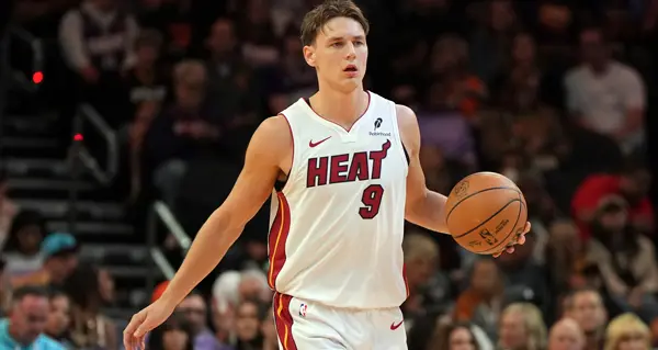 Pelle Larsson assina extensão de quatro anos por 60 milhões de dólares com os Miami Heat. Um movimento que estabiliza o…