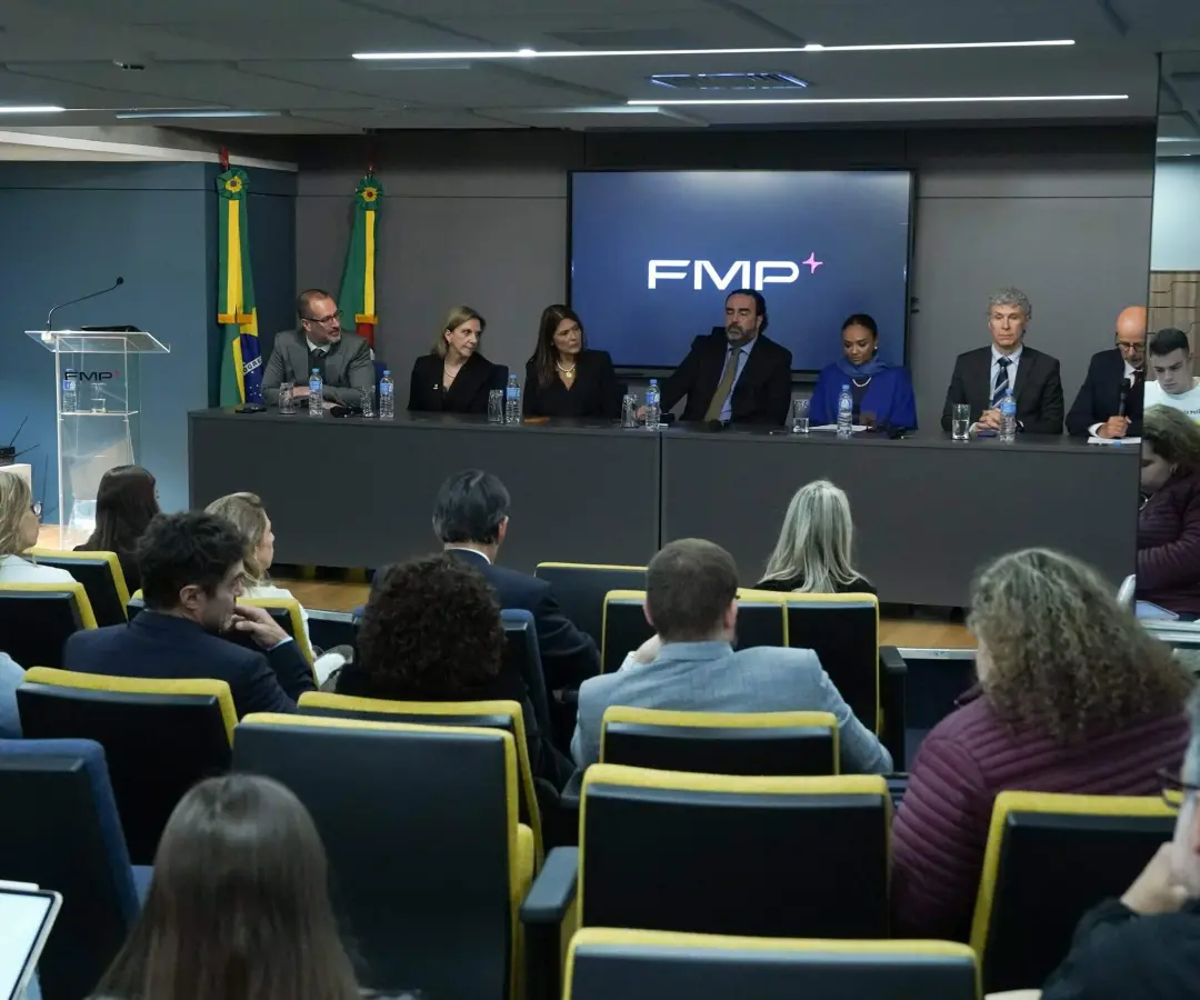 Porto Alegre sediou o Congresso Internacional da FMP sobre Direitos Humanos, com 16 painelistas debatendo temas como di…