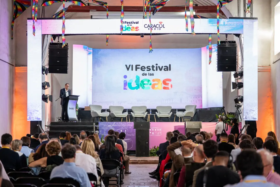 Jan Martínez Ahrens falou no Festival de Ideias sobre a liberdade de imprensa na América Latina. Ele disse que jornalis…