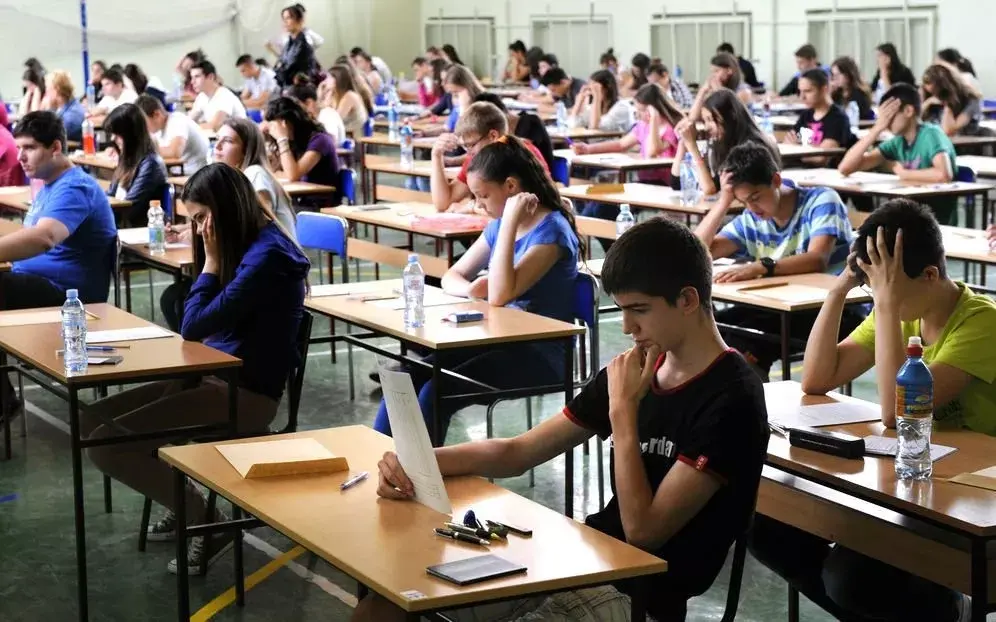 Professora revela bastidores da escolha de temas do Enem. Especialistas selecionados pelo Inep criam propostas para ava…
